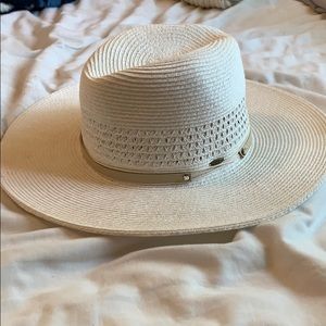 White straw hat